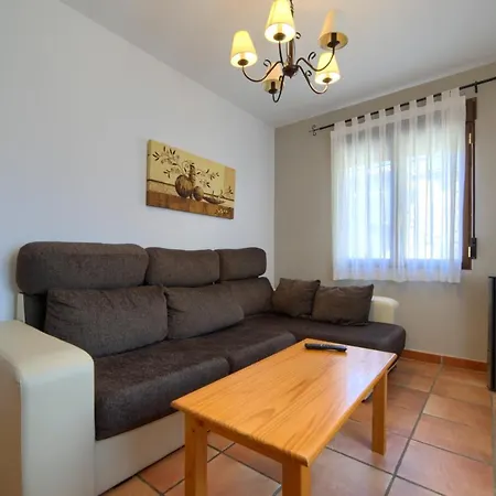 With 2 Bedrooms In With Wifi